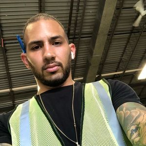 Meet your Posher, Luis